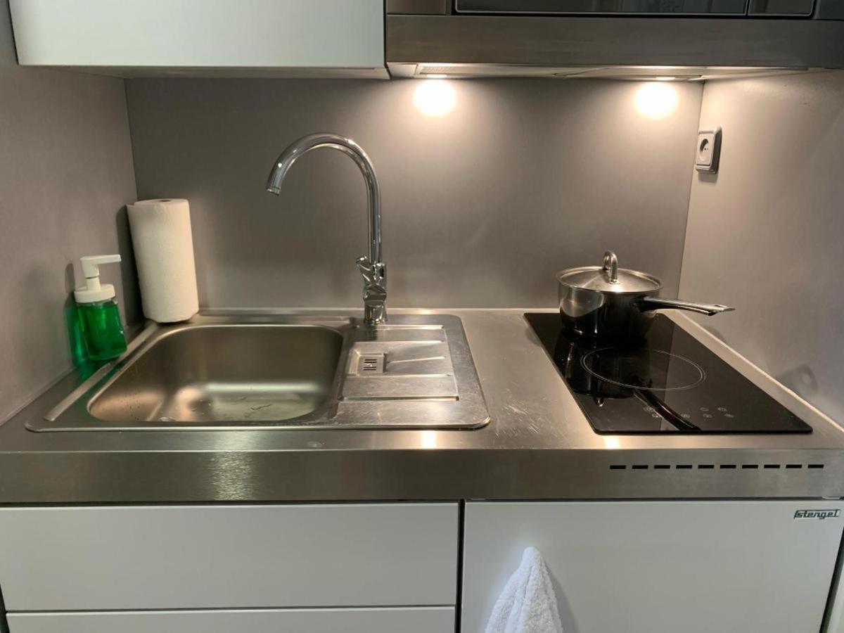 Apartamentos Plaza De Santiago - Estudios Turisticos - 1 Llave Pinto Εξωτερικό φωτογραφία