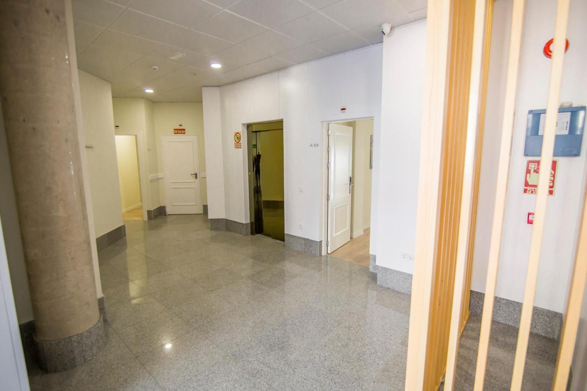 Apartamentos Plaza De Santiago - Estudios Turisticos - 1 Llave Pinto Εξωτερικό φωτογραφία